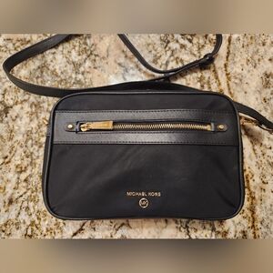 Michael Kors Purse, Black Nylon Jet Set Charm East West Crossbody EUC